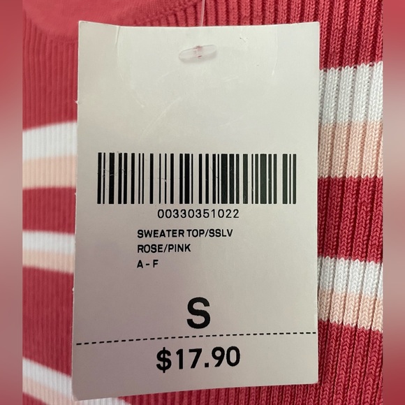 Forever 21 Sweater Tee - Picture 5 of 7